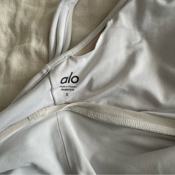 Alo Yoga Wild Thing Bra - Picture 5 of 5